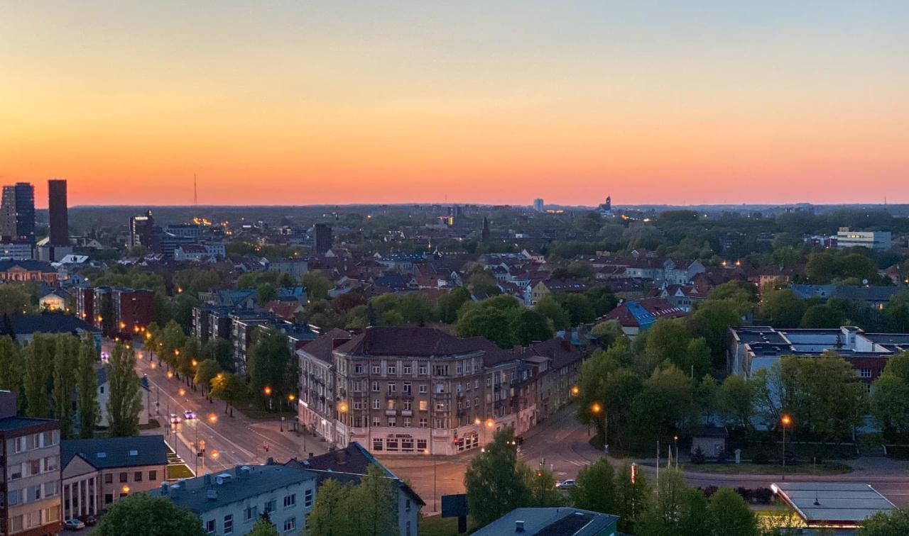 Sun & Sky Klaipeda Apartments With Old Town View Buitenkant foto